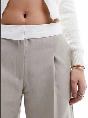 NWT Miss Selfridge Wide Leg Pleated Trousers High Waist Taupe Sz 2